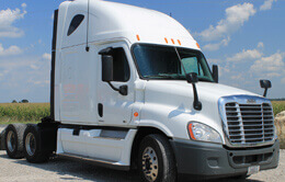Built Right Rebuilds Wrecked Trucks - Freightliner